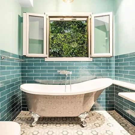 Secret Garden Downtown Apartment Athens