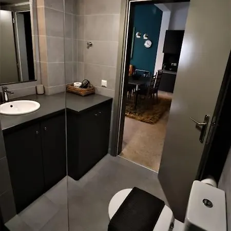 Apartment In Monastiraki B *