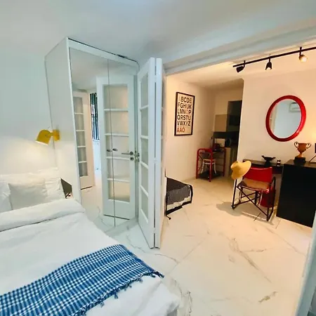 Kolonaki 2bd דירה