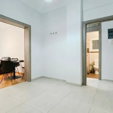 Apartment Kodrigktonos 77sqm In Viktoria