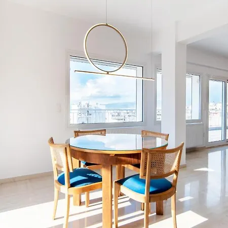 Delightful Penthouse Apartment Athens