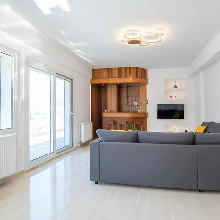 Delightful Penthouse * Athens