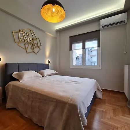 Simple & Noble Apartment *