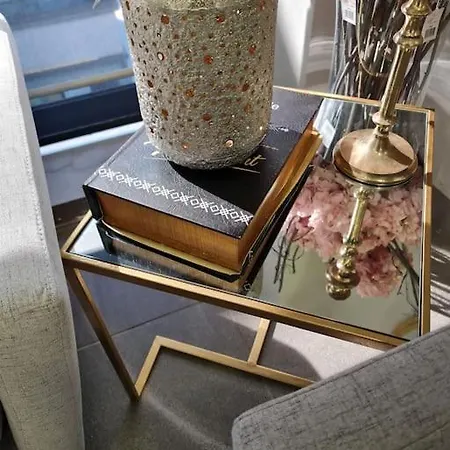 Apartment Simple & Noble *