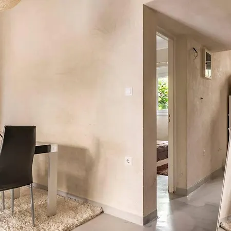 Apartment Cute Full W/backyard In Paleo Faliro Athens
