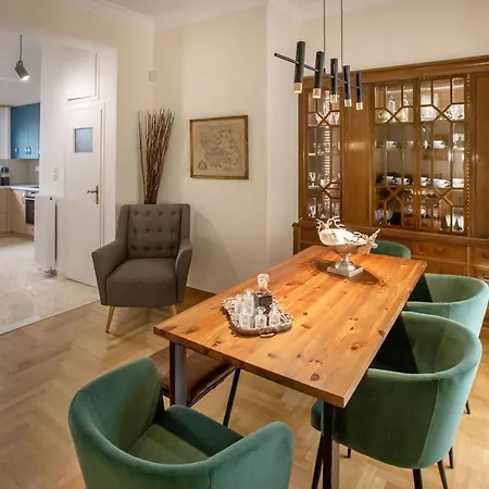 Apartment Syntagma With Acropolis View *