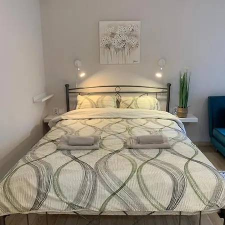 Marina Alkamenous Apartment *