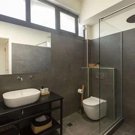 Apartment α Rare Lux Artistic Renv Gem Opposite Emst Museum *