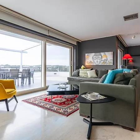Sunlight House - Palatial Fully Equipped Near The Sea