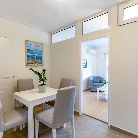 Glyfada Center Sea View Apt Διαμέρισμα *