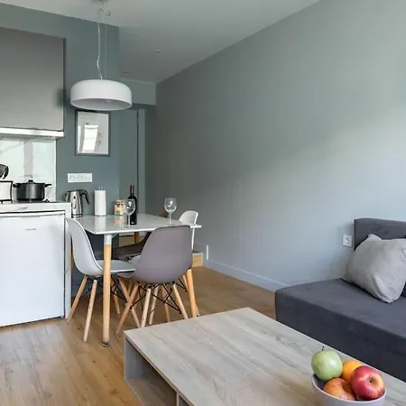 Cozy, Luminous And Comfy 5 Min Walk To Acropolis Apartamento Atenas