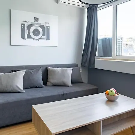 Cozy, Luminous And Comfy 5 Min Walk To Acropolis Apartamento
