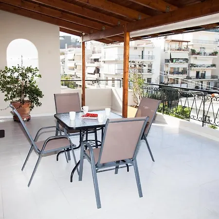 Apartment Modern Apt In Heart Of Paleo Faliro!