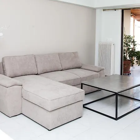 Modern Apt In Heart Of Paleo Faliro! Athens