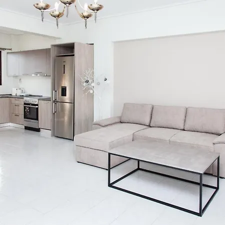 Modern Apt In Heart Of Paleo Faliro! Apartment Athens
