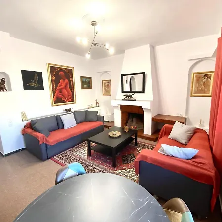 Apartment Classic 2 Bedroom Next To Metro - Marousi *