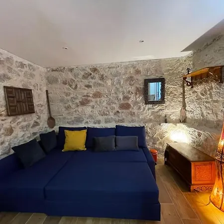 Apartamento Stone Near Acropolis & Metro 石头记 Felsenhohle *