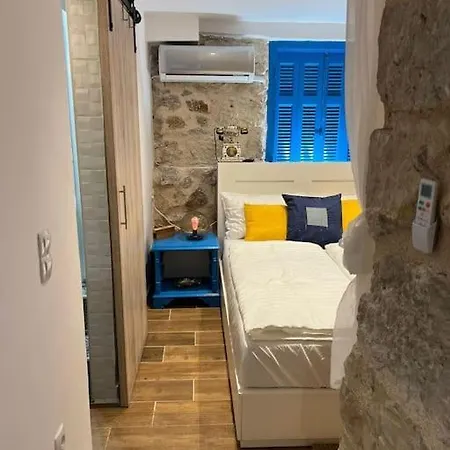 Apartamento Stone Near Acropolis & Metro 石头记 Felsenhohle *