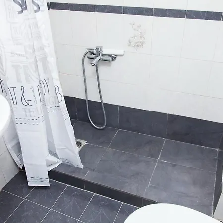 Apartment Modern Apt In Heart Of Paleo Faliro!