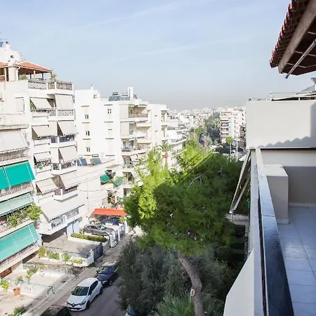 Apartment Modern Apt In Heart Of Paleo Faliro!