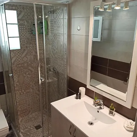 Penthouse With An Incredible View 350m From Metro Station! Athens