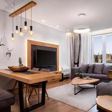 Acropolis Exclusive Residences דירה *