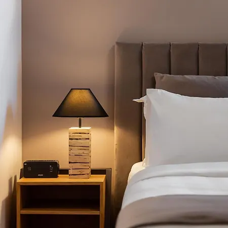 Acropolis Exclusive Residences דירה *