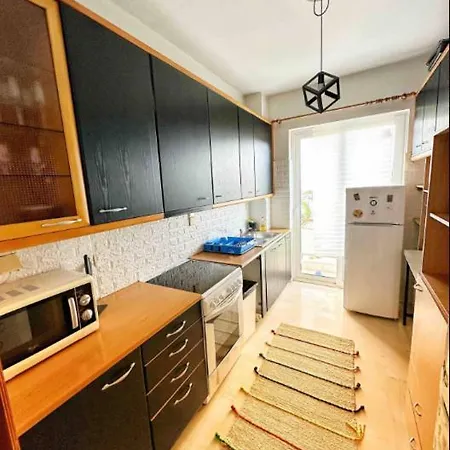 Alimos Marina Huge 3bd Apartment Athens
