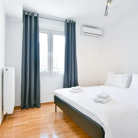 Delightful Penthouse Apartment Athens