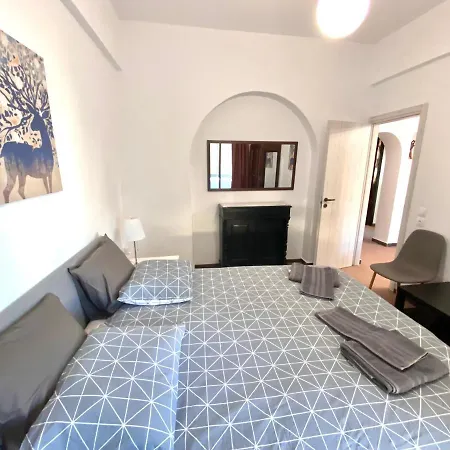 Apartment Classic 2 Bedroom Next To Metro - Marousi Athens