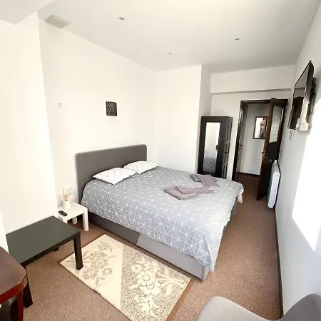 Διαμέρισμα Classic 2 Bedroom Next To Metro - Marousi