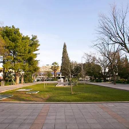 Διαμέρισμα Classic 2 Bedroom Next To Metro - Marousi