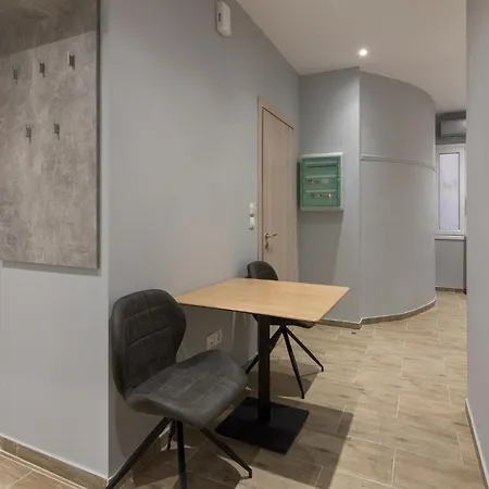 Great Located For 4ppl #2 Apartment *