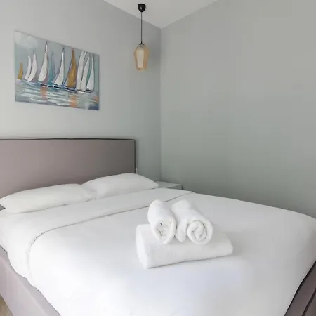 Great Located For 4ppl #2 Apartment