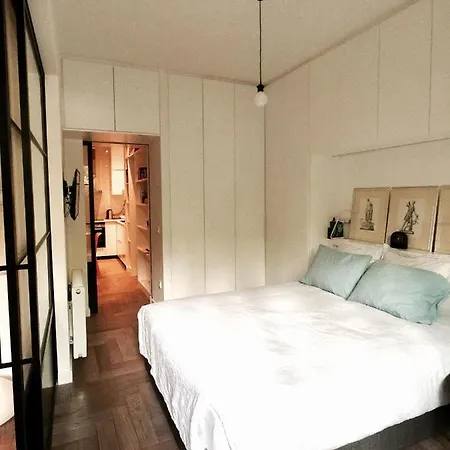Apartment Vibrant Urban Chic *