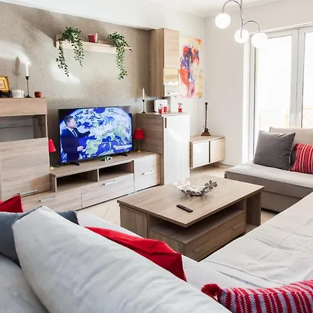 Beautiful, Deluxe Kallithea Apt *