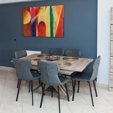 Beautiful, Deluxe Kallithea Apt Apartment Athens