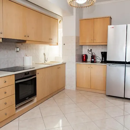 Beautiful, Deluxe Kallithea Apt * Athens