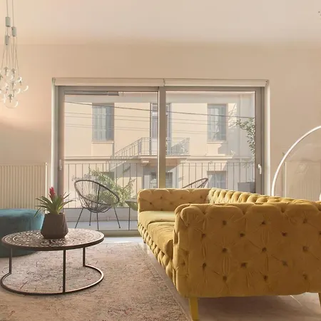 Living Stone Bronze Apartment Athen