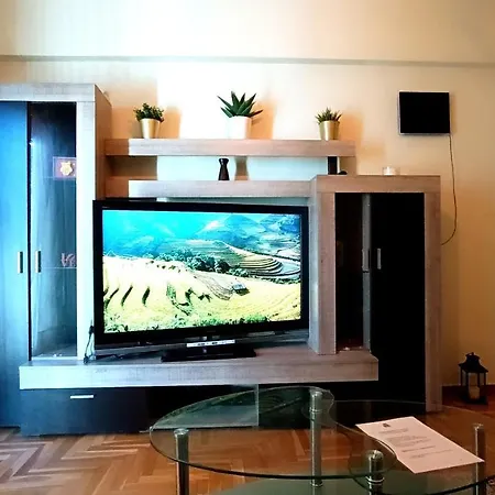 Διαμέρισμα Full House Near The Center Of *