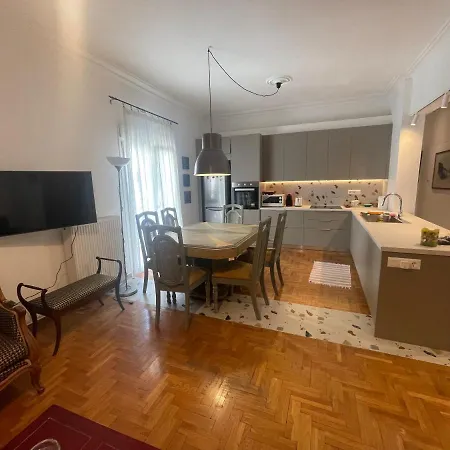 Pagrati Flat 7 * Atenas