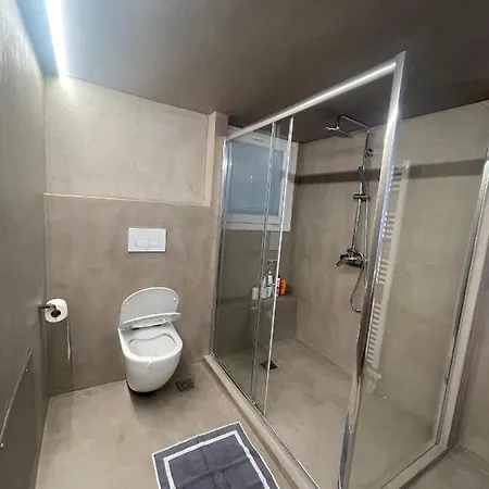 Pagrati Flat 7 Atenas