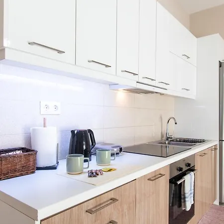 Innova Ii Apartment