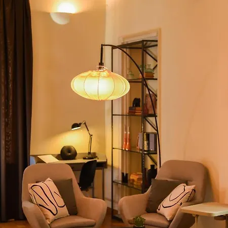 Apartment Neoclassical