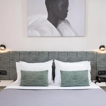 Enattica Hotel 4*