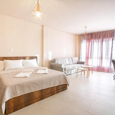 Monastiraki Metro Station For 4 Persons * Atenas
