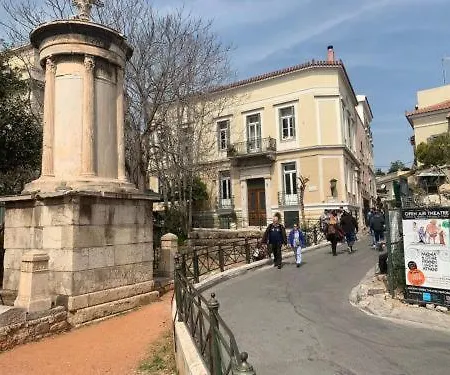 Plaka Hill Luxury Flat