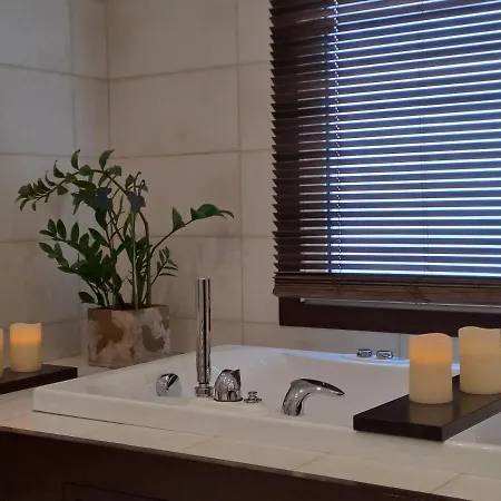 The Magnolia - Sophisticated * Athens