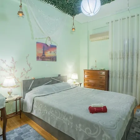 Neoclassic Modern Apa Ath Apartment