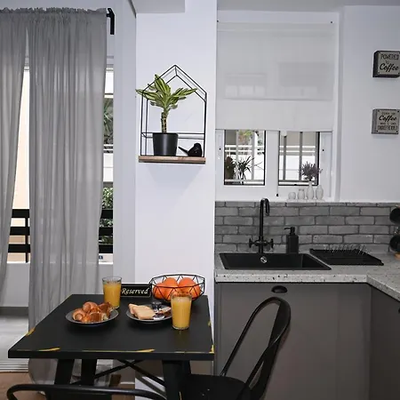 Urban Loft By Neuvel